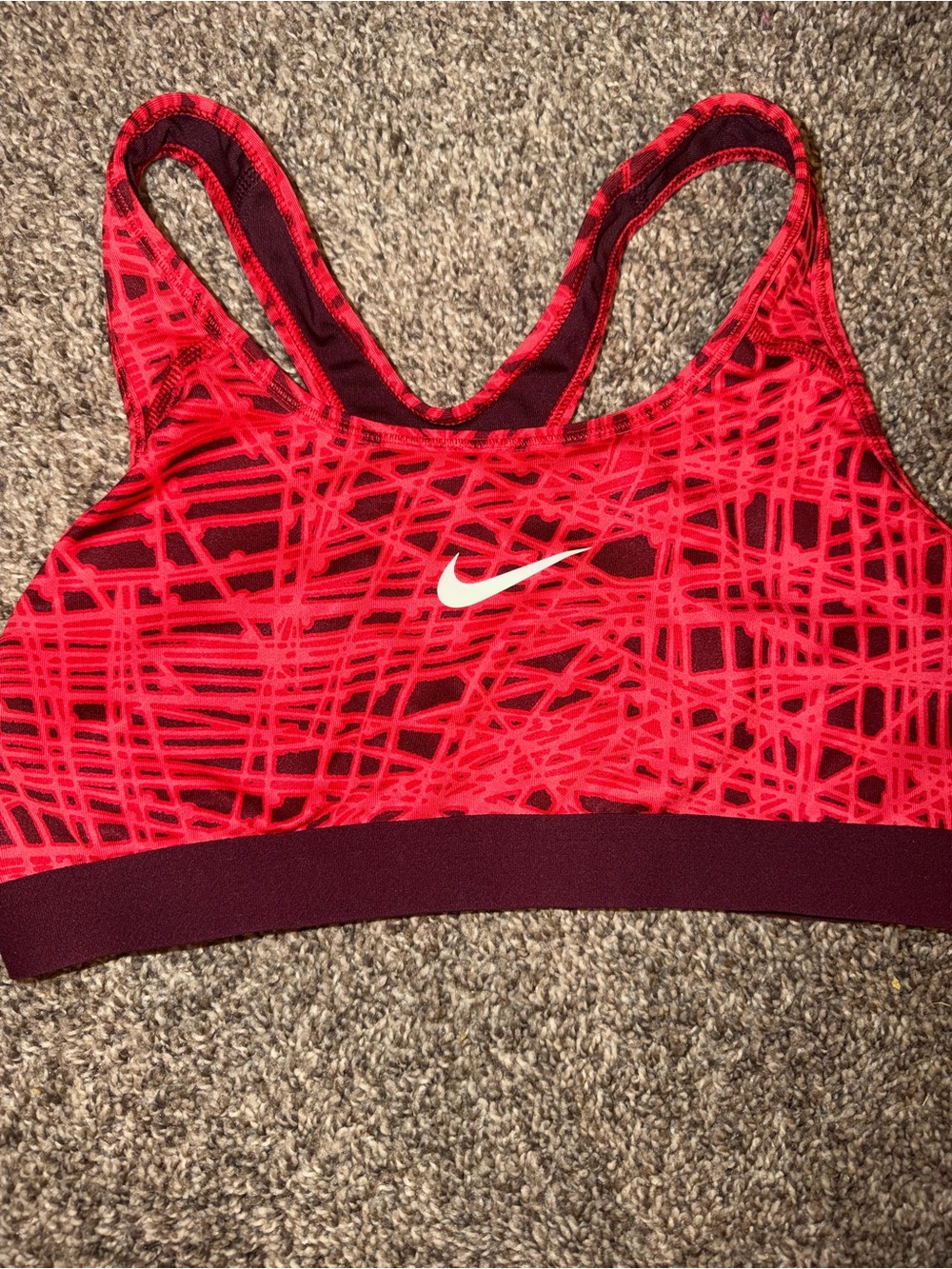 Nike Dri-FIT Women's Medium Red Geometric Racerback Sports Bra non padded